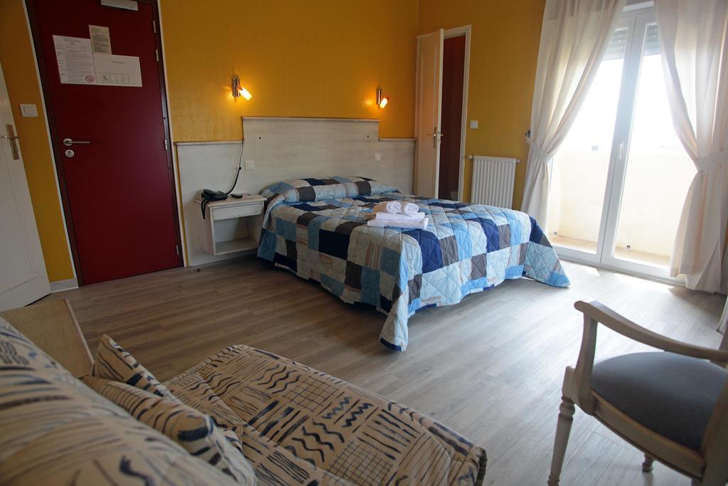 Hotel De La Plage 2 Etoiles Valras-Plage Pokoj fotografie