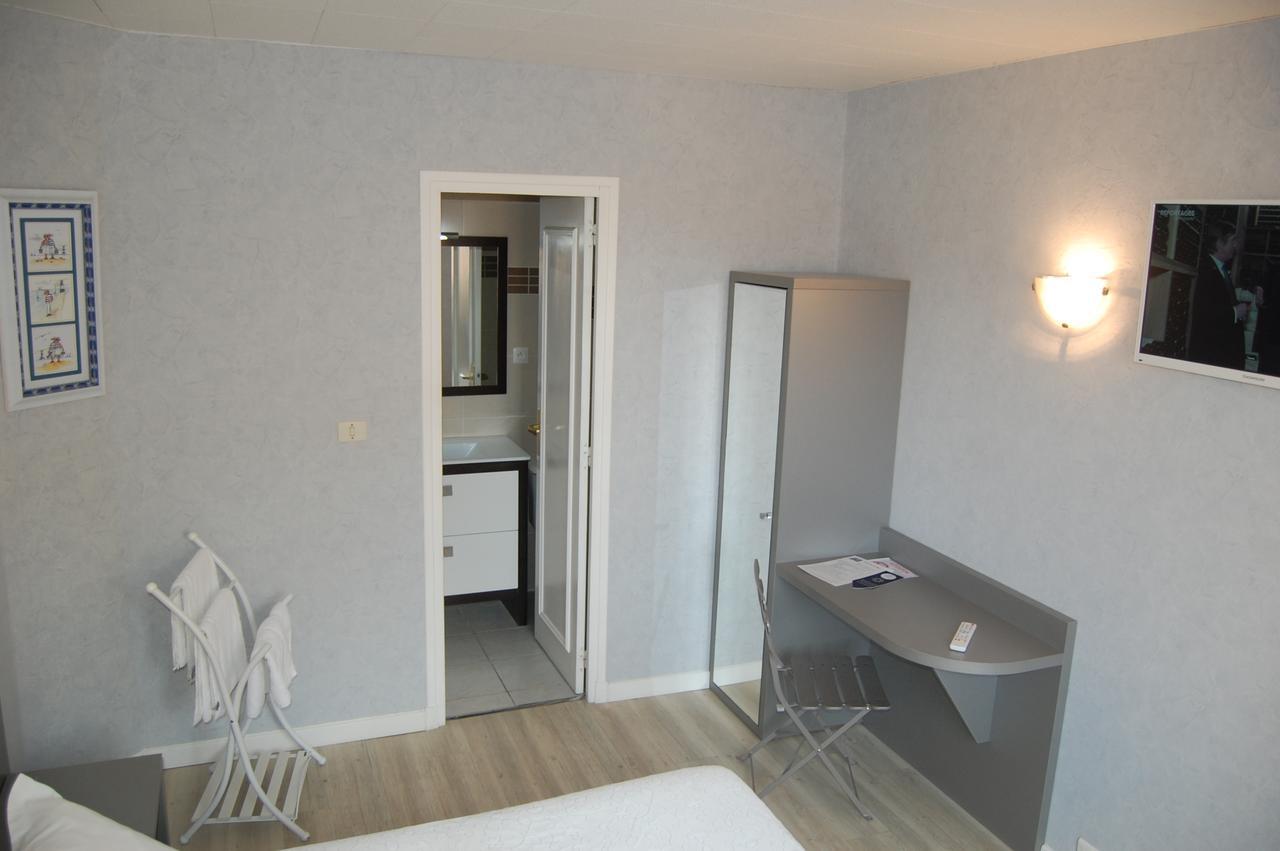 Hotel De La Plage 2 Etoiles Valras-Plage Exteriér fotografie