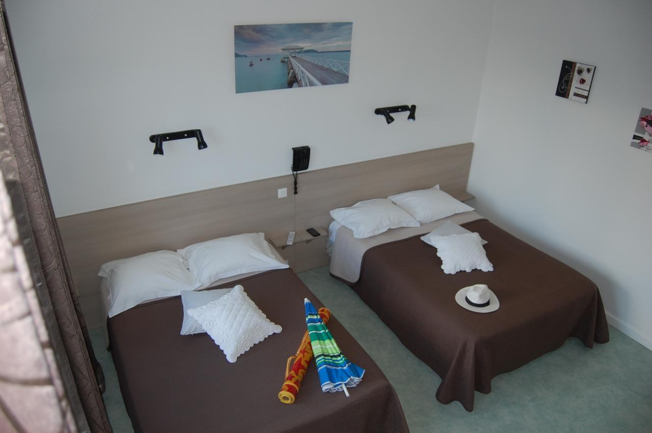 Hotel De La Plage 2 Etoiles Valras-Plage Exteriér fotografie